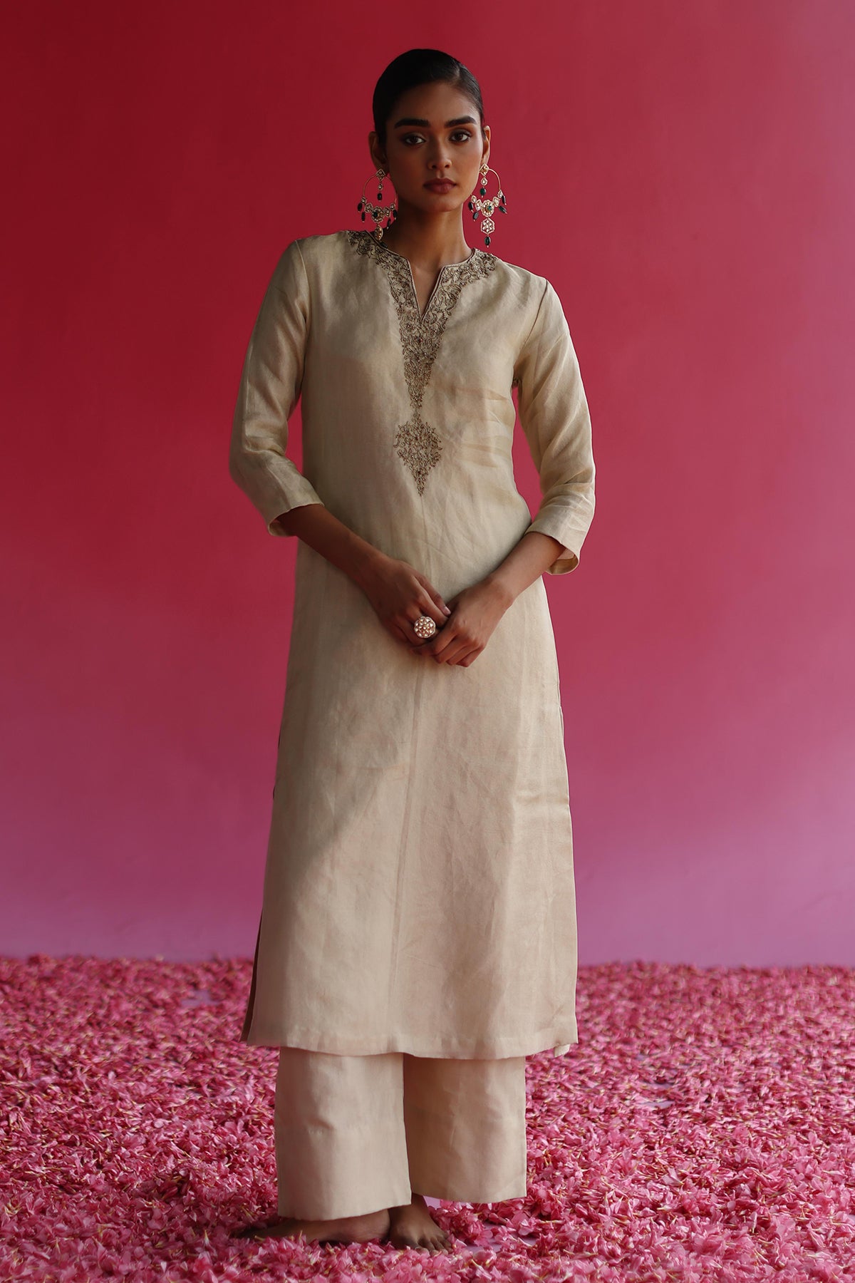 Kaljo Kurta Set