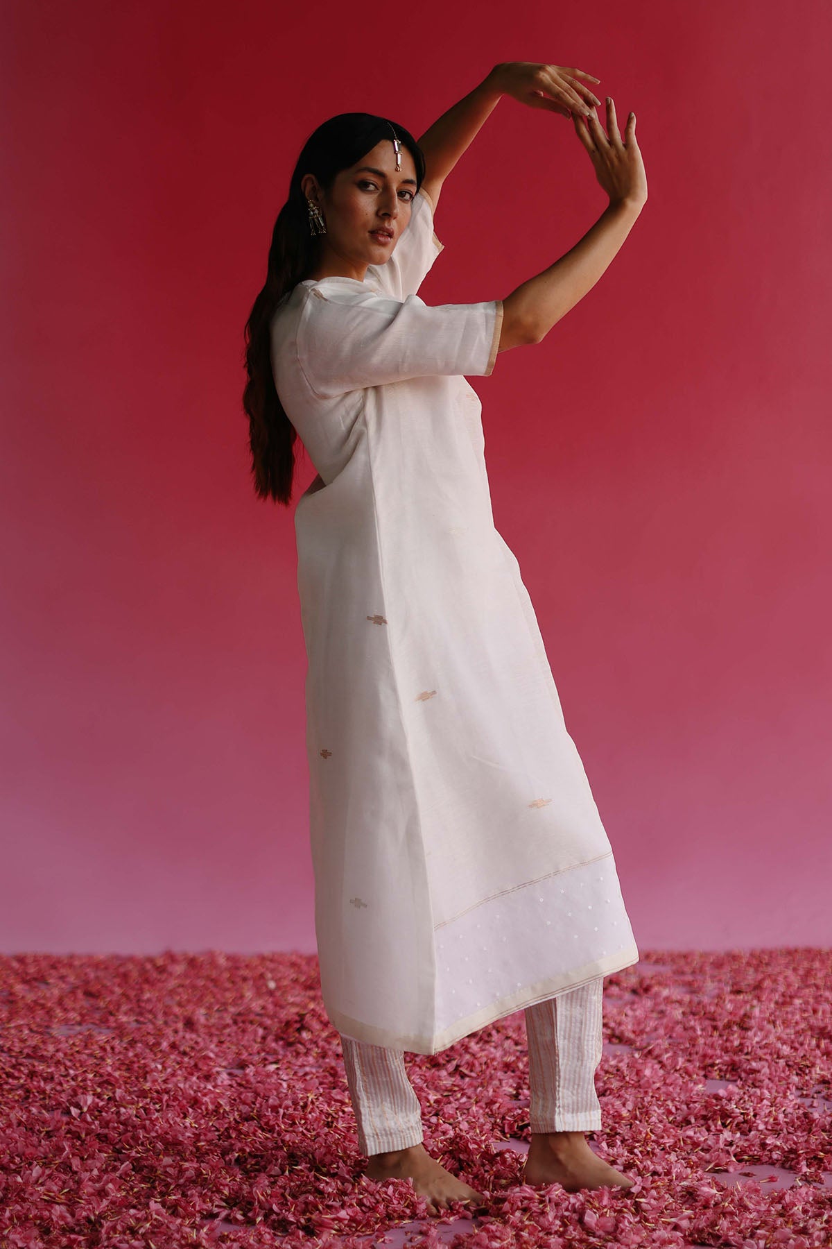 Mogra Kurta Set