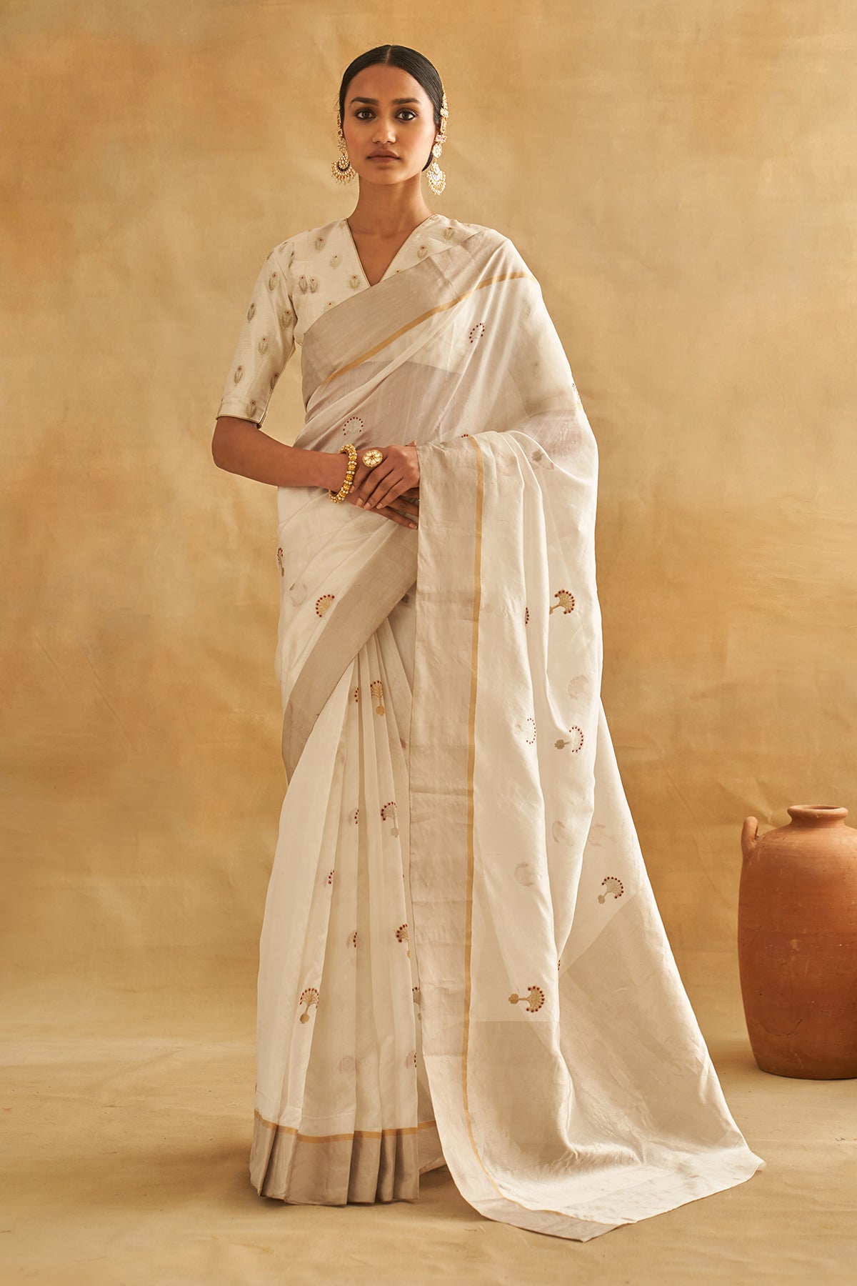 Ambuja Saree Set