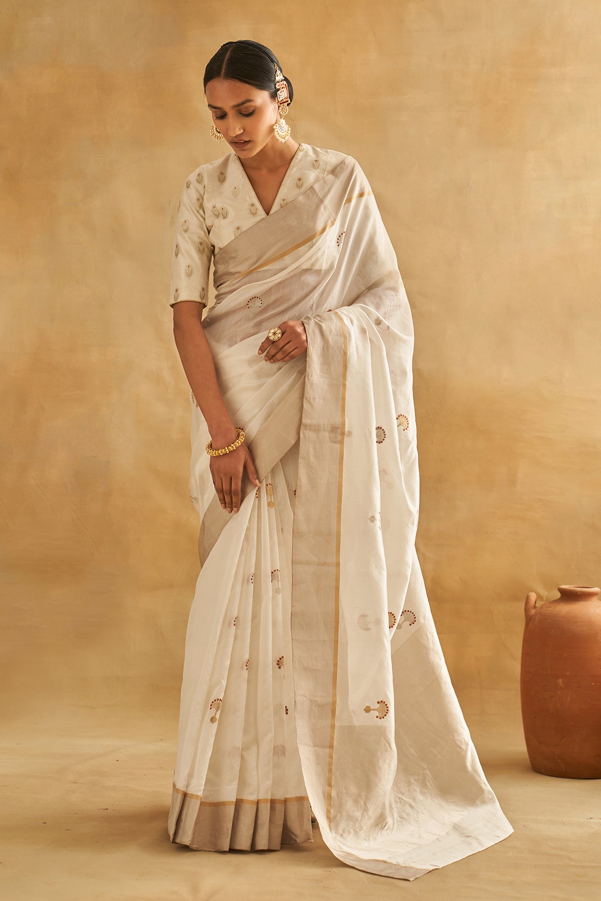 Ambuja Saree Set