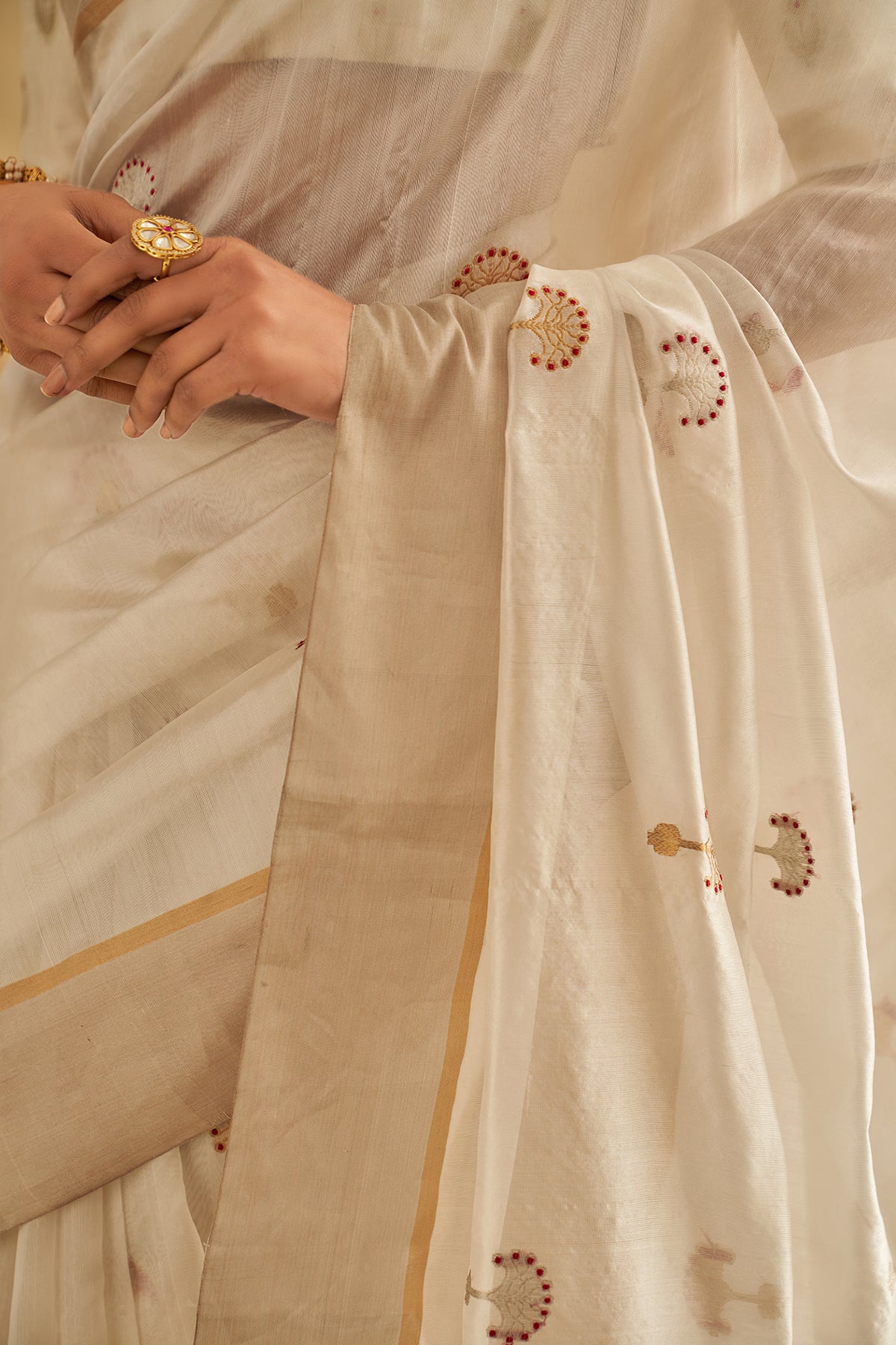 Ambuja Saree Set