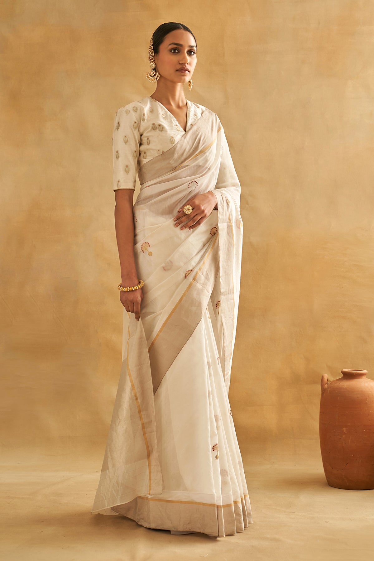 Ambuja Saree Set