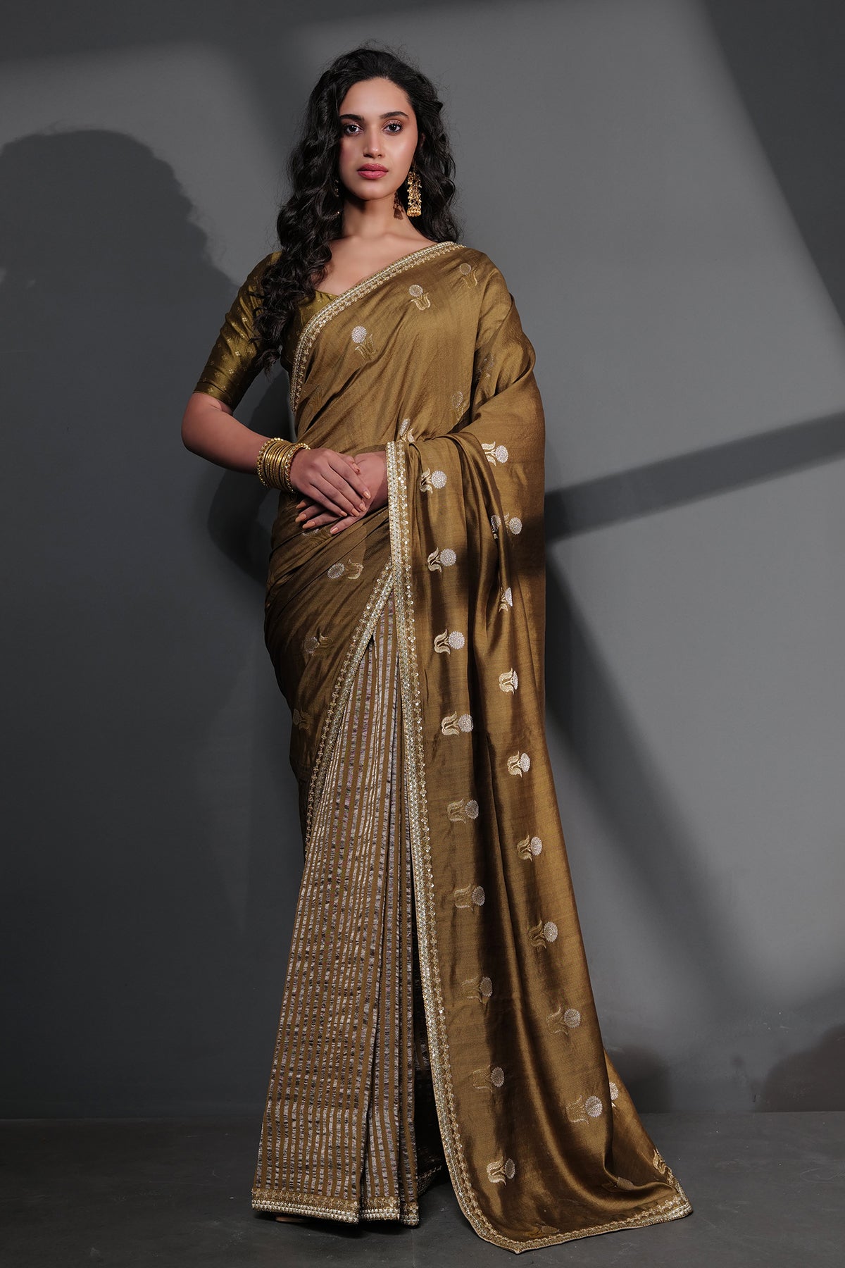 Afra Saree Set