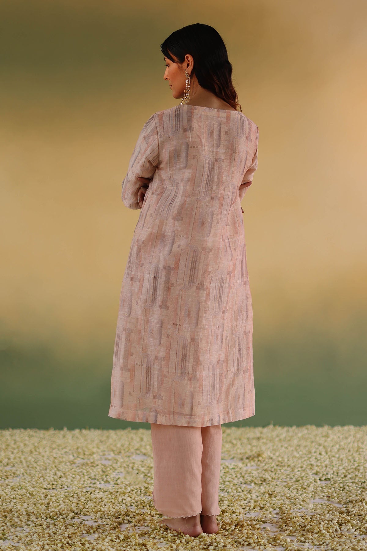 Sattva Kurta | RTS